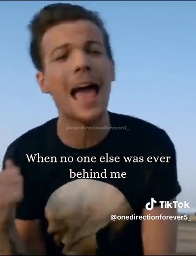 One Direction Drag Me Down Music Video