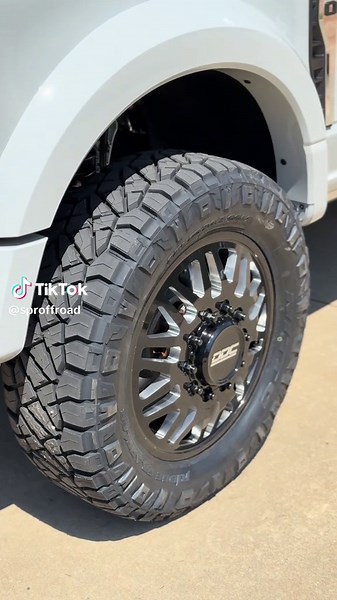 2025 Ford F-450 Dually: ReadyLift & Falcon Upgrades