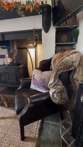 3.1K views · 21 reactions | This County Fermanagh cottage is calling… and it’s saying "get cosy and enjoy the view!"  Tag someone who needs this weekend escape in Northern Ireland. ☕️✨  Keenaghan Cottage, Belleek, County Fermanagh  45 mins from Sligo  1.5 hrs from Sligo  instagram.com/keenaghancottage | Discover Ireland Nordics | Facebook