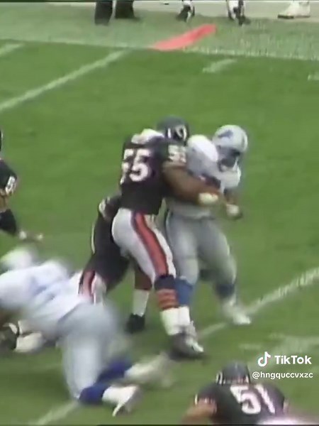 The greatest running back in history#barrysanders#nfl #nflfootball#fyp #usa