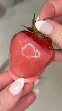 viral starburst covered strawberries recipe #shorts #easydessert #easyrecipe #tanghulu #viralrecipe