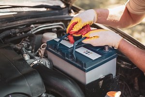 Comment changer soi-même la batterie de sa voiture ?