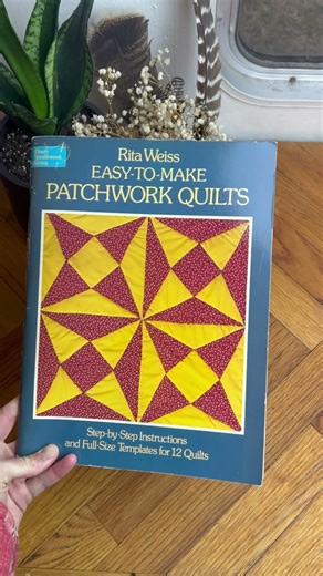 Easy Upcycled Gift Idea: Quilt Pullover #diy #sewing #upcycle