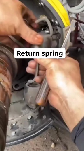 9K views · 29 reactions | Yan ang tamang paraan ng pag balik ng return spring sa break lining mga idol #highlights #fbreelsfypviral #viral | Boyet A. Narciso | Facebook