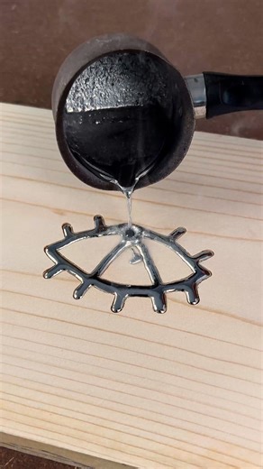 Entice Studio on Instagram: "Satisfying Hot Metal Wood Inlay 🔥 #satisfaying #metal #wood #trick"