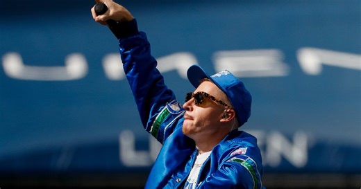 Macklemore clarifies controversial remarks at Seattle pro-Palestinian concert