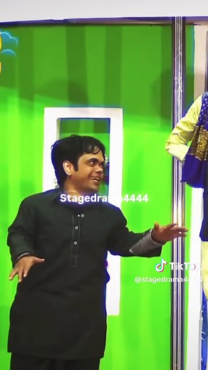 Funny Stage Drama Clip: Hilarious Moments Unleashed!