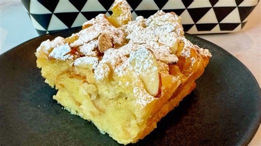 How to make almond croissant bread pudding
