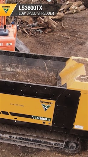 Low speed. High performance. Take down contaminated waste with a low speed shredder that isn't a pain to maintain. | Vermeer Environmental
