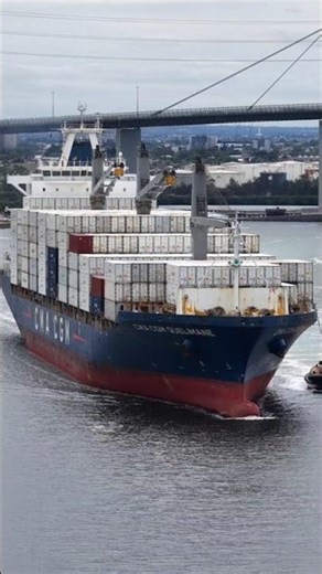 Melbourne Port, CMA CGM Quelimane heading out of Swanston Dock. #melbourne #ship #shipping #drone