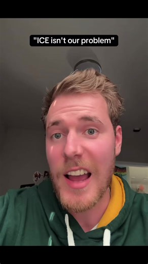 @Azayzel DeRegis Do you think you’re our dad? Why r u everywhere but in “clear business”? Very xeno of u to lump all black ppl into a category. Our bodies are NOT SHIELDS to be used at other ppls convenience 🛡️ #fyp #blacktiktok #mindingmyownbusiness #american #soulaan