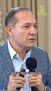 ¿Sabías que desde el 2002 los trabajadores en Colombia dejaron de recibir los recargos nocturnos y dejaron de recibir 21 millones de pesos al año? Queremos que esto cambie, por eso decimos #SiALaConsultaPopular. Por ti, por tu familia, por nosotros nos movemos mañana en las calles de Colombia. #PrimeroPorLaConsulta | Presidencia de la República de Colombia