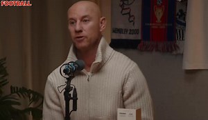 Shea Lacey compared to Phil Foden by Scholes, while Butt says he is like Emre "with a wonderful left foot". The United youngster made his debut along with Jack Fletcher against Villa on Sunday. READ MORE BELOW👇 #manchesterunited #MUFC #lacey | Man United Daily