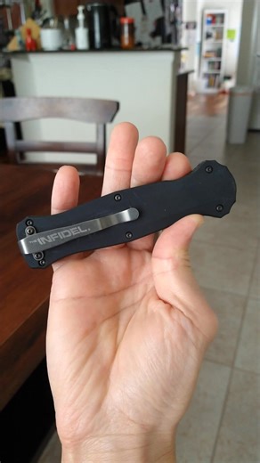  Slide, deploy, act. When seconds matter, this OTF automatic knife rises to the occasion—fast action, strong build, zero hesitation. ✅ Double-action OTF gives fast-out, fast-back performance. ✅ Aluminum handle compresses for weight savings and strength. ✅ Blade reveals instantly—ready when you are. ✨ Be ready for every moment. #RapidDeploy #TacticalEDC #KnifeGear | InmivoC | Facebook