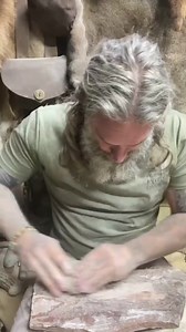 74K views · 1.4K reactions | Hammer to @gabcv0805 #fyp #caveman #hammer #minecraft #tools #survival #bushcraft #diy #craft #naruto #arksurvival #maker #carving #stonetools #tattooartist | Donny. Dust | Facebook