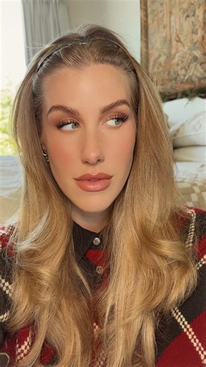 Ashley Paige on Instagram: "how to get the longest/ fullest lashes of your life ♥️comment “lashes” to receive a DM with all products and tools linked ✨ #eyelashestutorial #mascarareview #mascarahacks #makeuptutorial"