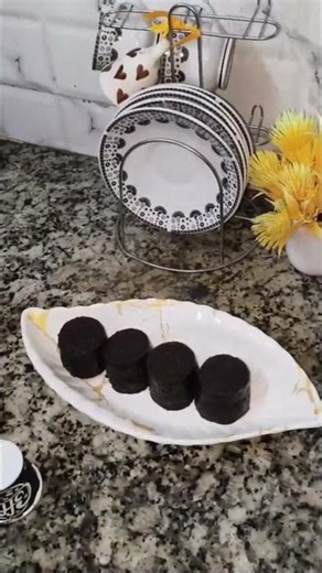 Homemade Oreo Cupcakes Recipe | Soft, Moist & Easy Chocolate Oreo Cupcakes🧁