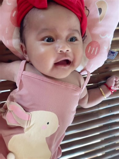 នឹកណាស់កូនពៅម្ដាយ 🥰❤️👧🏻@Jàväy tøçh🥰