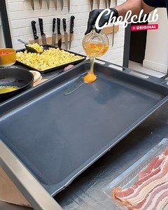 509K views · 1.6K reactions | One Pan Breakfast! Master the art of easy breakfast with one pan ☀️ | Chefclub Ireland | Facebook