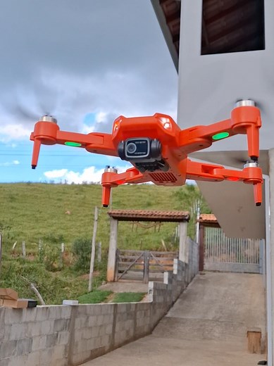 Exploring the Features of the Drone L900