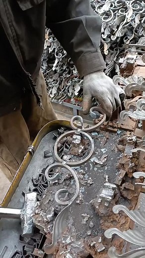 1.7M views · 5.7K reactions | 178. Steel Working tips & Tricks For Beginners #steel #working #tips #beginner #lifehacks | Tips Auto | Facebook