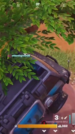 How to glitch under the map ￼