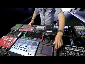 MC-707 & COLLECTIVE TECHNO MUSIC GROOVEBOX JAM - 30 MINUTES 140 BPM