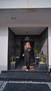 4K views · 7.9K reactions | Cité Perla 3 – Un véritable paradis à Oran ! ✨ Découvrez un cadre de vie exceptionnel avec nos somptueuses villas "Townhouses", conçues pour les amoureux du luxe et du raffinement.   Contactez-nous dès maintenant : +213 560 215 003 / +213 560 215 323 #oran #algerie #villa | Ets Kadri Promotion Immobilière | Facebook