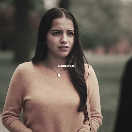 Understanding OCD: A Detailed Look at Aza Holmes' Thoughts and Behaviors