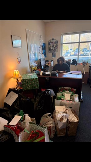 ❄️ ✨ Grateful hearts at Whitewater Academy ✨ ❄️ We are so thankful for the cheer our staff brings every single day — the smiles, encouragement, patience, and love that fill our hallways and classrooms. 💙 We’re also incredibly grateful for our Giving Tree, which helped so many of our students experience a joyful and meaningful holiday season. Seeing our community come together for our children reminds us why this place is so special. 🎁🌟 Just like any family, Whitewater Academy isn’t perfect — 