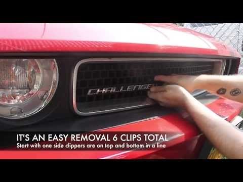 Dodge Challenger: Changing Grille Emblem