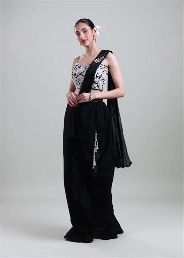 The Ultimate Saree Guide: What’s Trending & How To Style Them 👠