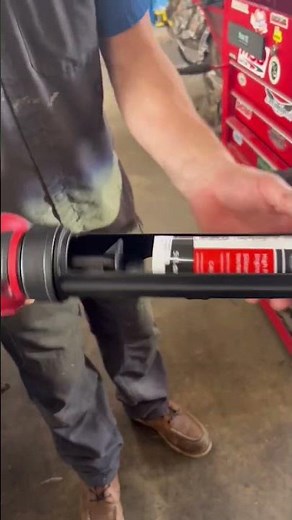 Time Saver Tools | Milwaukee Caulk Gun