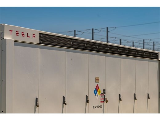Musk's xAI to Use Tesla Batteries at Memphis Supercomputer