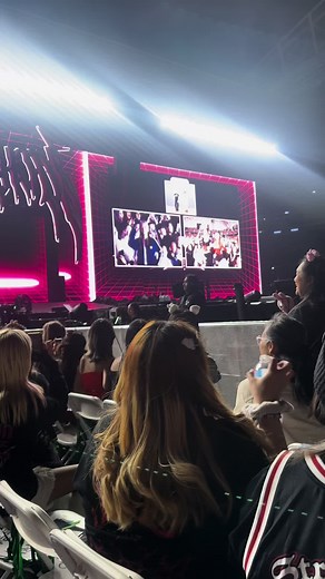 Hannah's Dance Cam Moment at Stray Kids Concert in Sydney