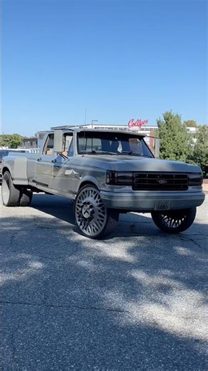 OBS Ford Dually Truck #customcars #customtrucks #squarebody