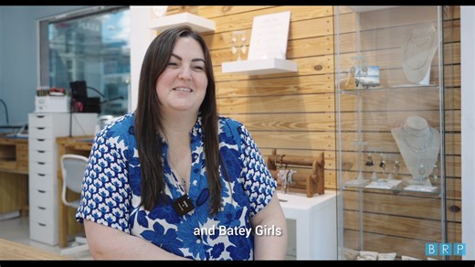 Meet Katie, the founder of Batey Rehab Project and Batey Girls 🤍 Sixteen years ago, Katie came to the Dominican Republic on a mission trip, never imagining it would change the course of her life. What began as architectural work meant to help communities slowly revealed a heartbreaking truth: children were being trafficked inside the very homes she was helping build. That realization changed everything. Katie chose to take a stand, shifting her focus to women and children affected by human traf