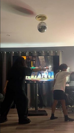 Motown from home #jackson5 #michaeljackson #dance #siblings