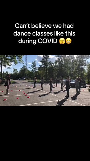 Do you remember the online / outside and keep distance dance classes..? #covid19 #coronalockdown #tb #danceclass #dancer #fyp #foru