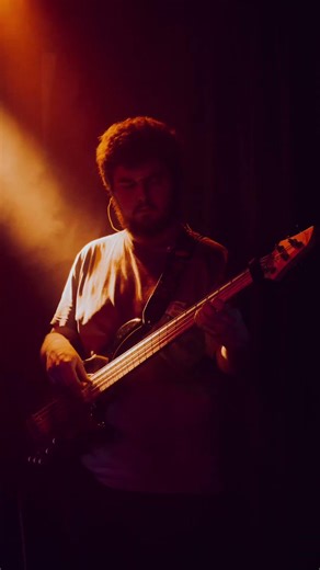 i do my best 👍😔 #concertphotography #photography #portraitphotography #viral #trending