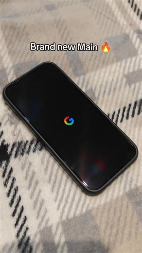 Google Pixel 10 Pro 😍 #googlepixel #android #techtok #phone #blowthisup