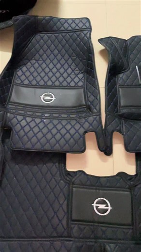 Customize a set of fully enclosed waterproof car mats with black and blue lines for a right-handed Opel Grandland X in 2021! #opel #grandland #waterproof #floormat #carmat