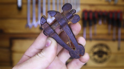 Miniature Jewelry Vise Restoration: A Detailed Step-by-Step Guide
