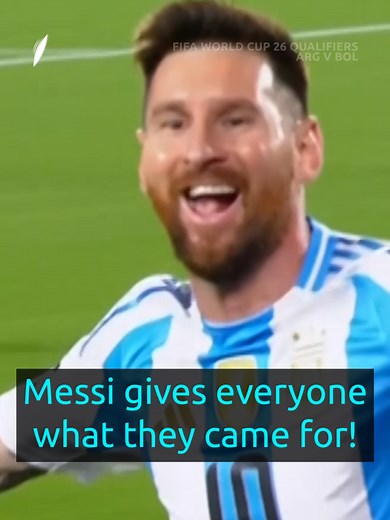 MESSI.... MESSI! The packed Argentinian crowd gave the perfect tribute for the opening goal of the game of Argentina v Bolivia! #Argentina #Bolivia #eliminatoriasconmebol #Football#Sports