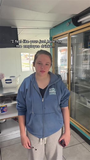 @Kayelee Brown @AsgleyJane #fyp #sipn | kaylee bartender