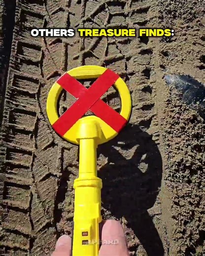 others treasure finds V/S last one 🥶 #trollface #shorts #edit