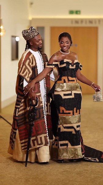 Nigerian Bride Weds Congolese King in Traditional Attire