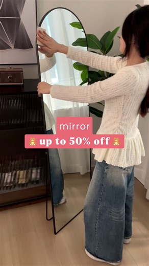 Creating the Perfect Cozy Corner with a Mirror