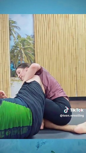 Russian Girl Competes in Teen Wrestling Matches