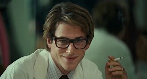 Bande-annonce : Gaspard Ulliel est un sombre "Saint Laurent"